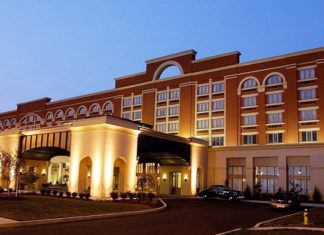 West Virginia Lottery renews 5 casino licenses amid recent rebound signs