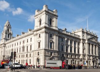 UK gambling surpasses $1.8B in taxes in H1, but Lottery and iGaming duties down