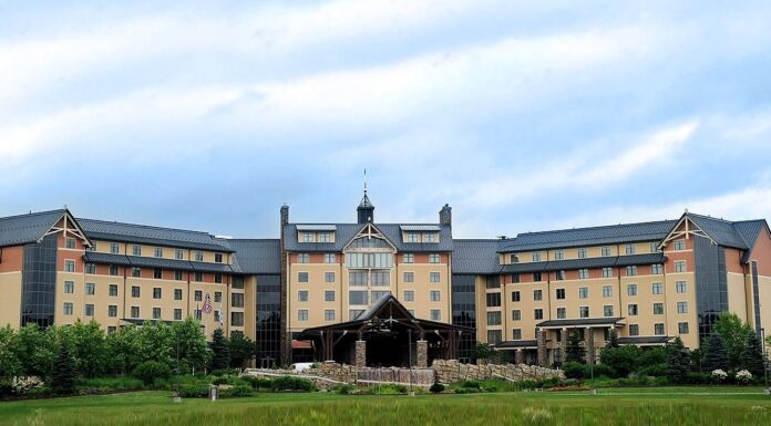 Pennsylvania's Mount Airy Casino Resort to become adults-only as of December 18