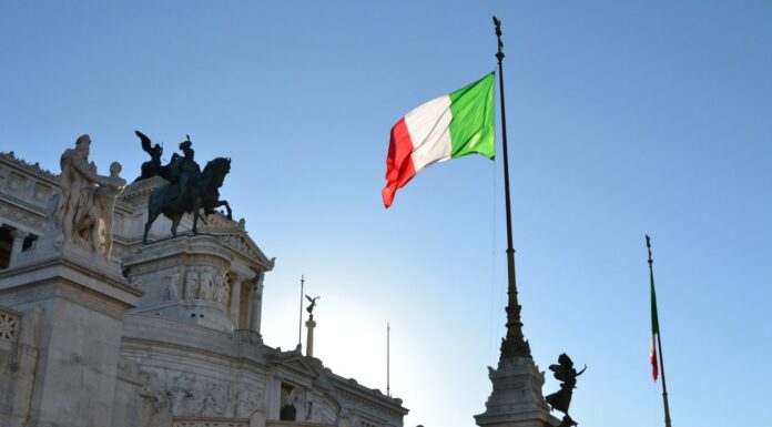 SIS pens deal to offer Italian racing content