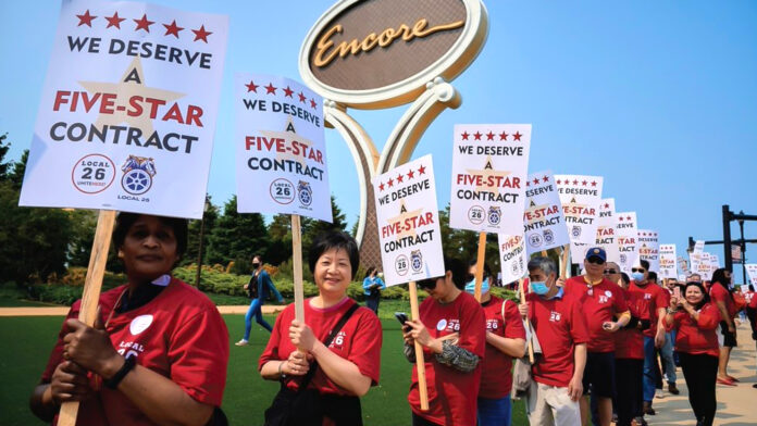 Encore Boston workers reach tentative agreement with Wynn on union contract, strike now averted