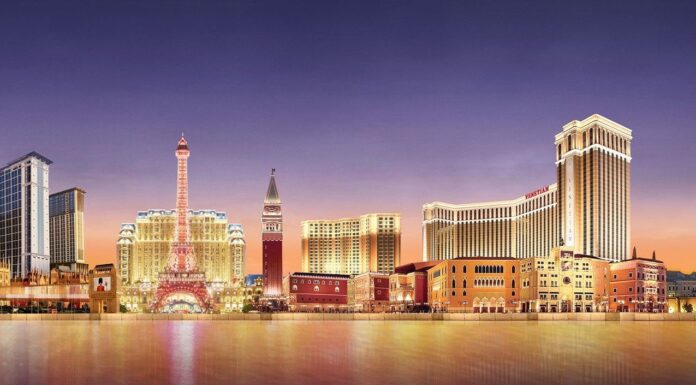 Sands' Q2 revenue tops forecasts by more than doubling to $2.5B, driven by Macau recovery