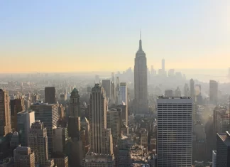 New York smashes online sports betting revenue record in December