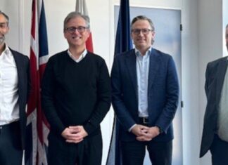 Minister Feetham holds discussions with Entain, 888 CEOs on Gibraltar's gambling industry