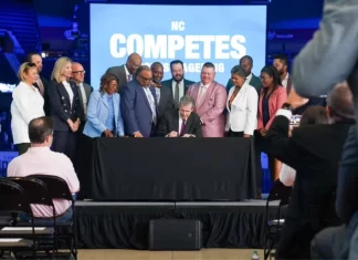 North Carolina issues eight online sports betting licences ahead of launch