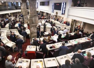 Alabama Legislature fails to pass gambling bills on final day of session