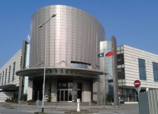 Macau lawmaker proposes extending casino membership points to support SMEs