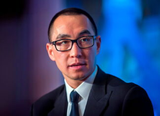 Macau: Melco CEO Lawrence Ho downplays concerns over currency exchange crackdown