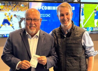 Caesars debuts Maine in-person sports betting at Oddfellahs sports bar with ceremonial first wager