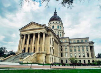 Kansas sportsbooks could face shutdown after lawmakers block license renewals