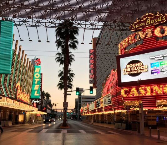 Downtown Las Vegas casinos remain optimistic despite economic headwinds