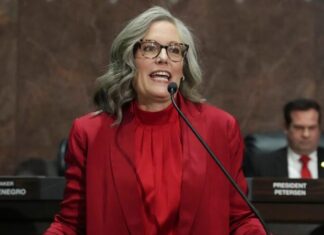 Arizona to open window for 10 limited sports wagering licenses