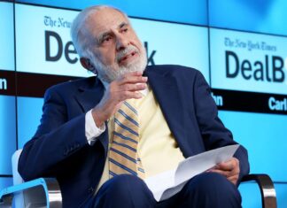 Carl Icahn weighs rival bid for Caesars ahead of go-shop deadline