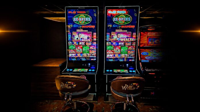 EGT expands Dutch footprint with Play World Casinos installations