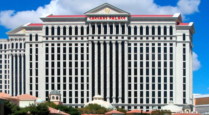 Law firm reopens Caesars investigation over higher Icahn takeover offer